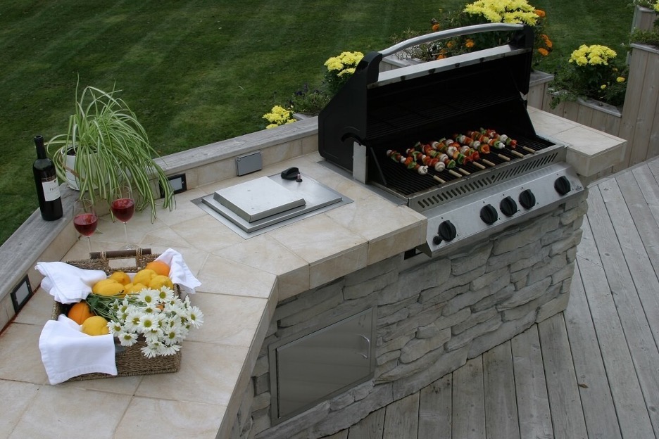 outdoor kitchens paired with deck or patio